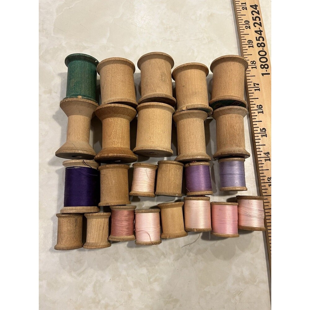 Vtg Wooden Thread Spools Lot Of 25 1930s-1950s Sewing Antique Craft Collectibles